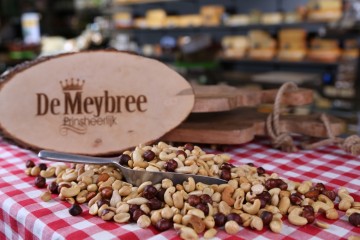 Noten gemengd ongezouten van de meybree 